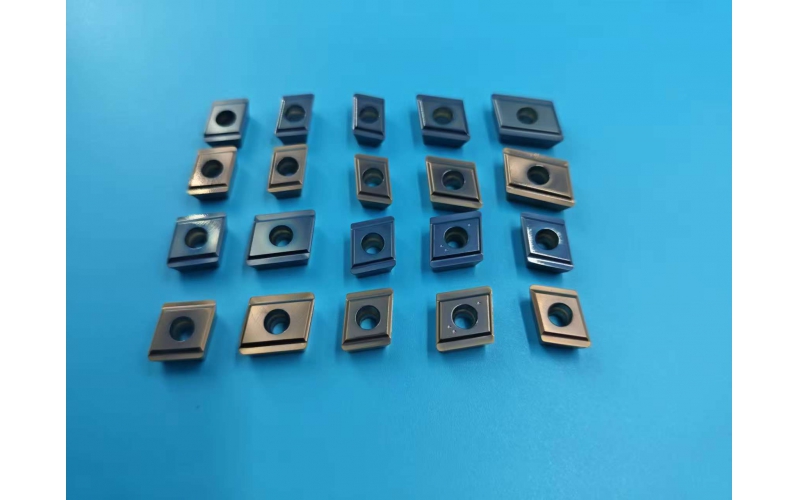 三刀片螺旋钻刀片的深孔加工突破